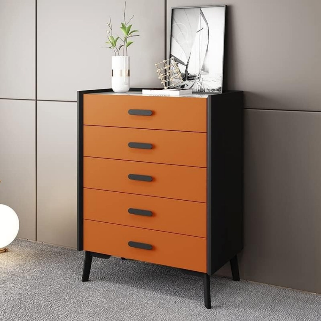 Sideboard mit den Massen 60 x 40 x 110 cm