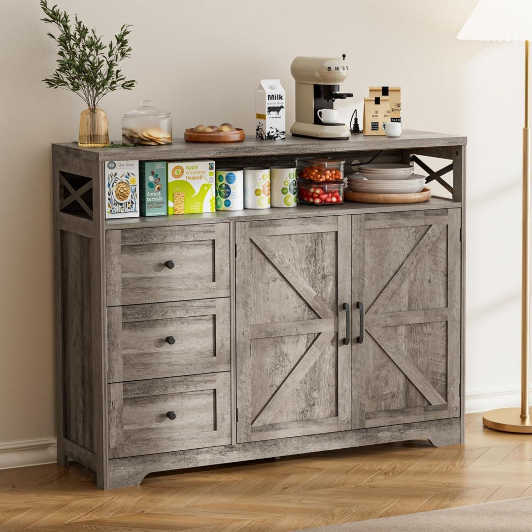 Kabelfuehrungen an dem Sideboard