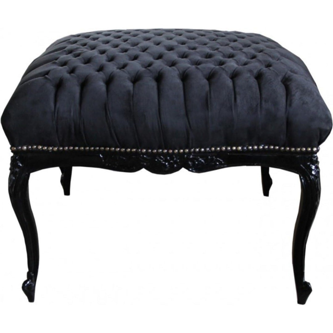 Hocker mit den Massen 66 cm in Schwarz