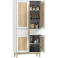 4 Tueren praegen das Sideboard aus Samt